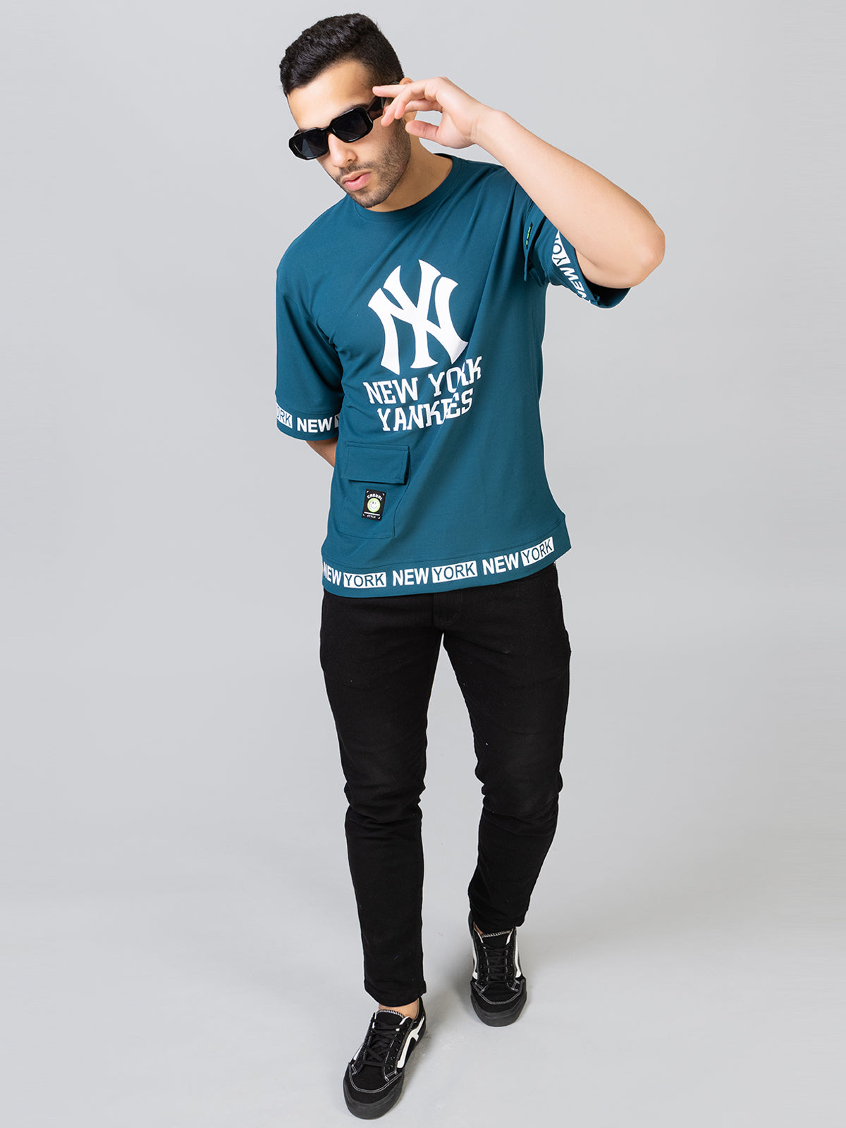 Men's Printed Round Neck Oversized Drop Shoulder Honeycomb T-Shirt