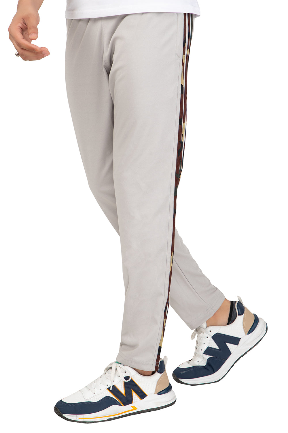 This Men casual stylish Trackpants is made of Polyester that suits up to your personality and makes you comfortable during gym or at home.