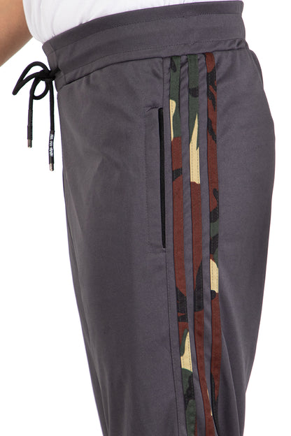 This Men casual stylish Trackpants is made of Polyester that suits up to your personality and makes you comfortable during gym or at home.